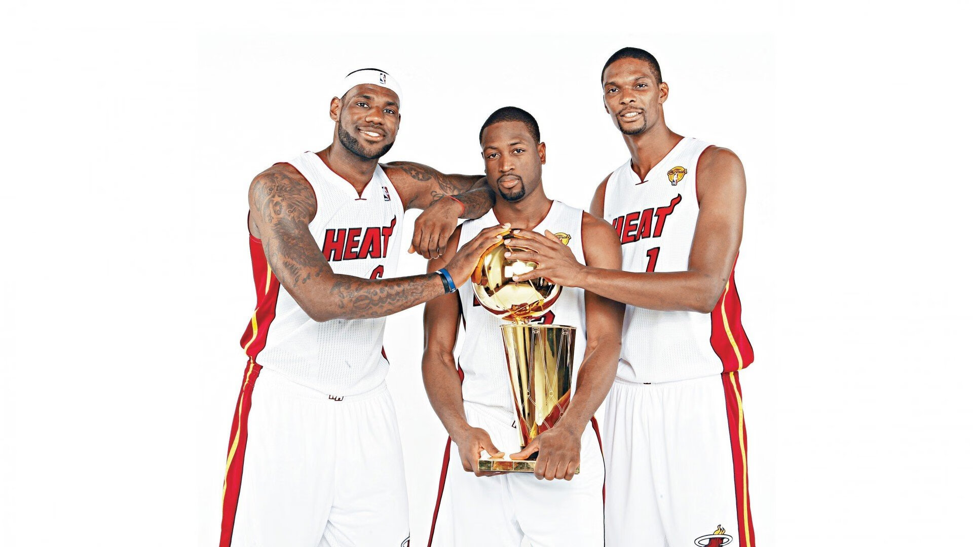 非洲雄狮撕裂爱尔兰防线，阿克的黄金左脚书写历史！塞内加尔关键先生如何用一球定乾坤