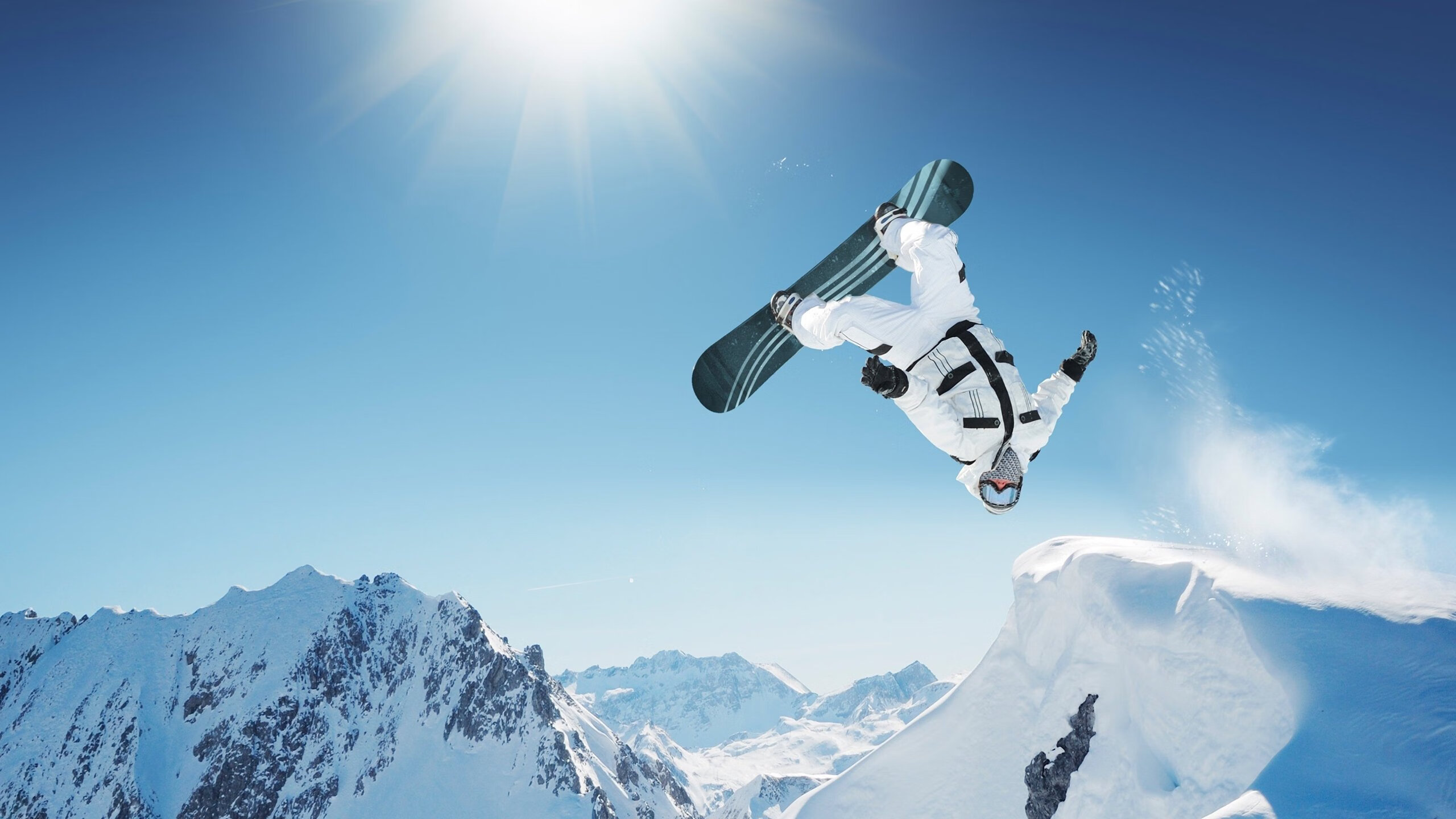 从撕裂到重塑，阿尔瓦雷斯生涯之夜如何将现代拳击推向分水岭